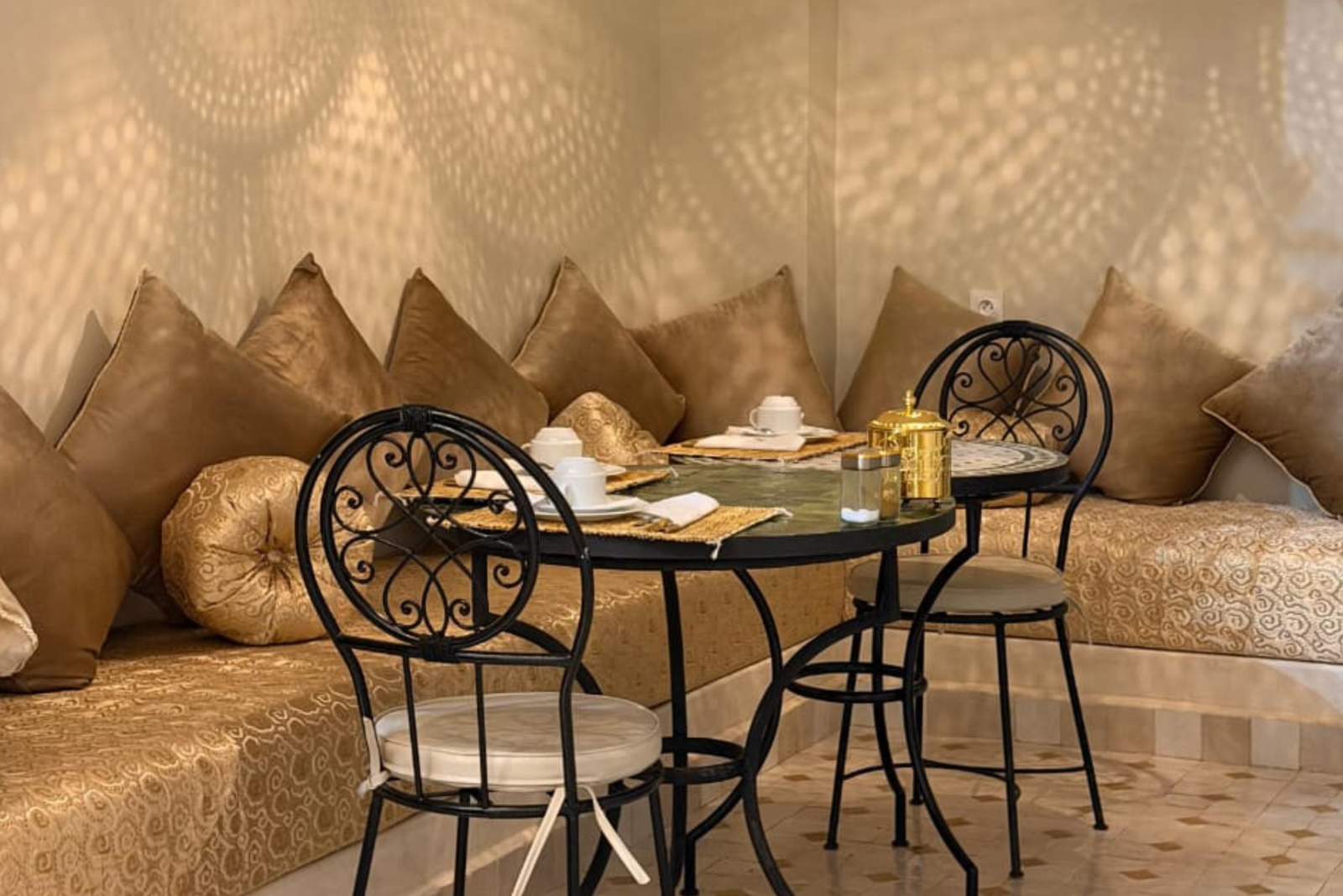 Salon marocain de Riad Nour Boutique